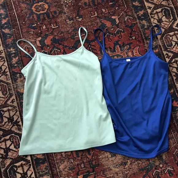 Silky tanks - Picture 1 of 1